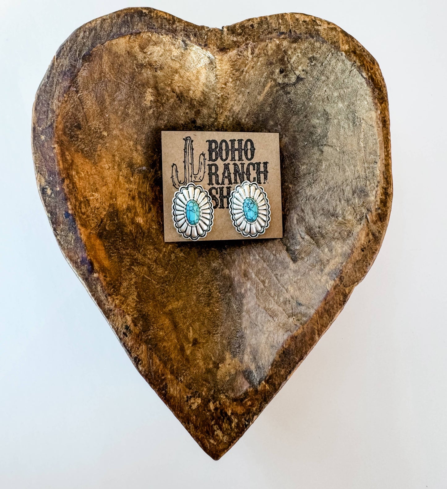 Western Concho Stud Earrings: WHITE