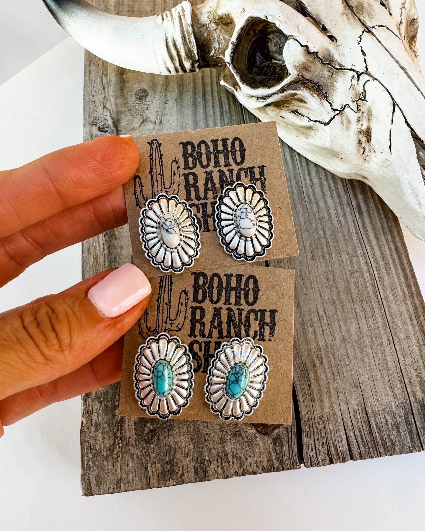 Western Concho Stud Earrings: WHITE