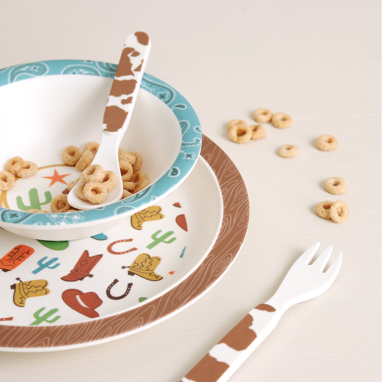 *NEW* Itzy Bistro™ - 4 piece dining set: Giddy Up!