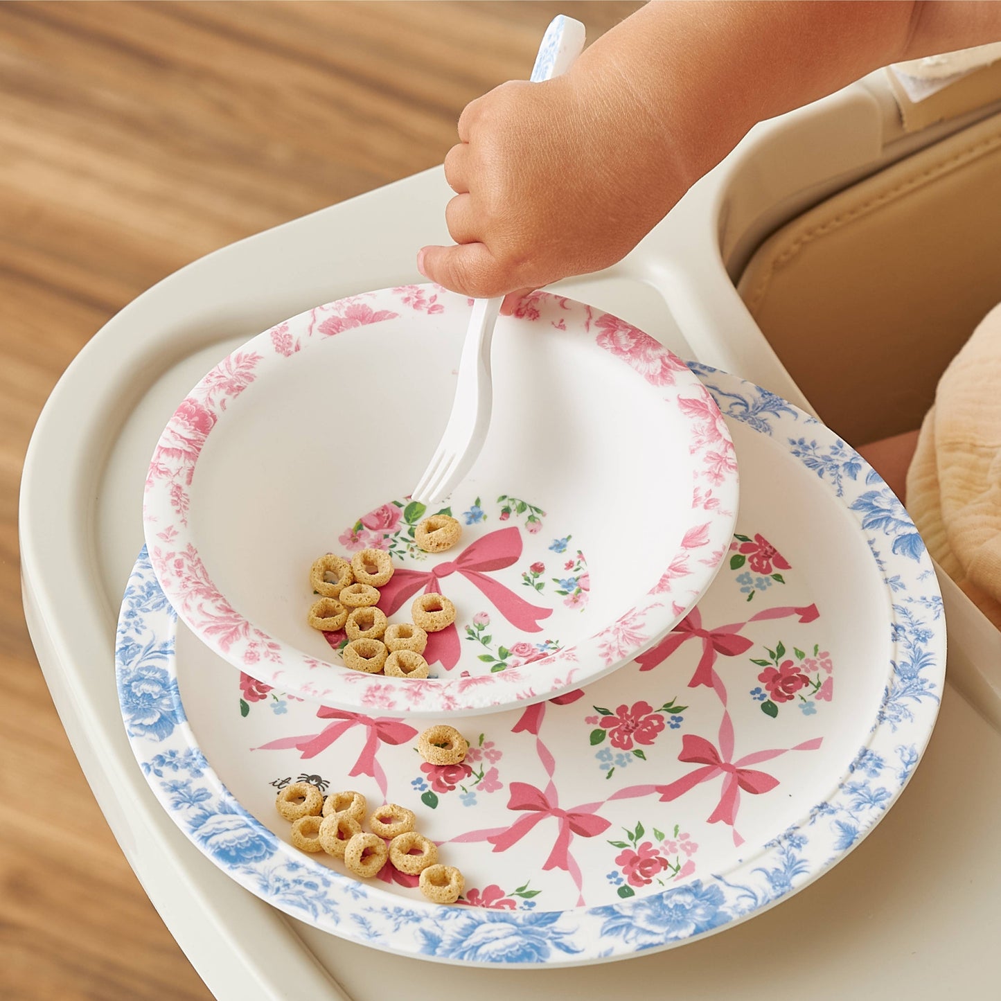 *NEW* Itzy Bistro™ - 4 piece dining set: Giddy Up!